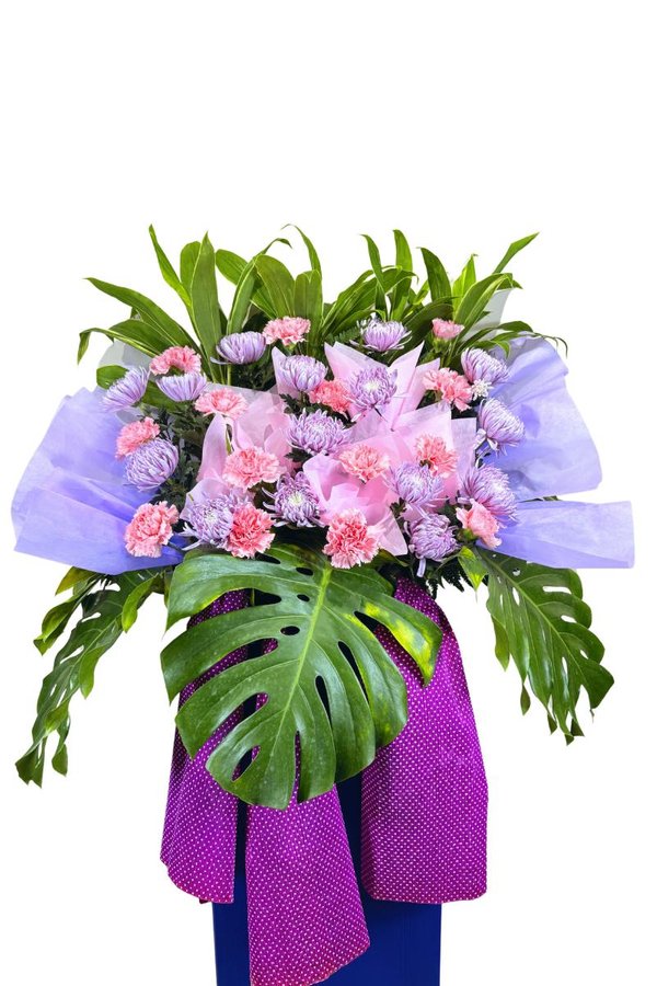 Image 68: Victory & Success Flower Stand